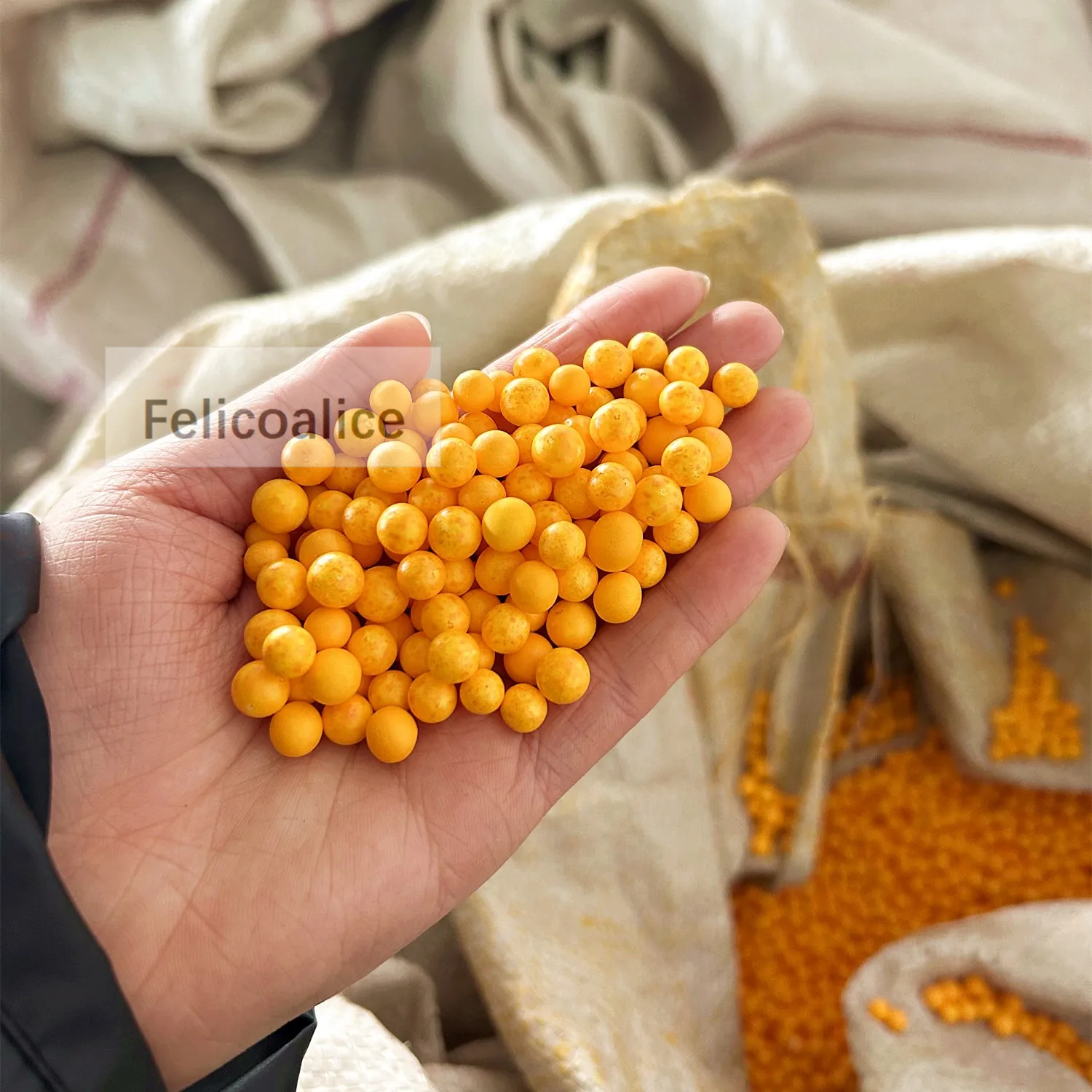 

500g 6-8mm Yellow Foam Beads Mini Colored Round Foam Balls Crystal Bottle Decoration Pillow/Sofa Filler DIY Slime Accessories