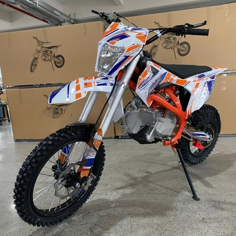 

Внедорожный мотоцикл 125 куб. см, горный внедорожный мотоцикл 150 куб. см, вездеходный квадроцикл для бездорожья