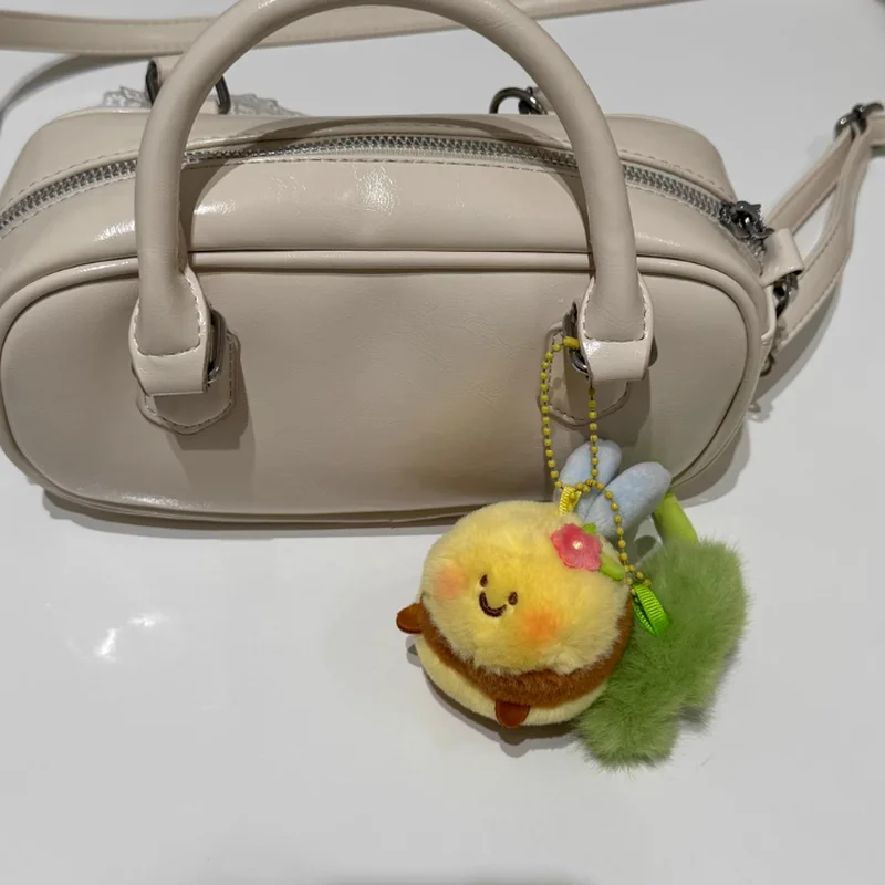 Cubchoo schattige pluche bij sleutelhanger cartoon bij ontwerp gele body groene accenten zachte pluizige textuur tas charme decor ideaal cadeau