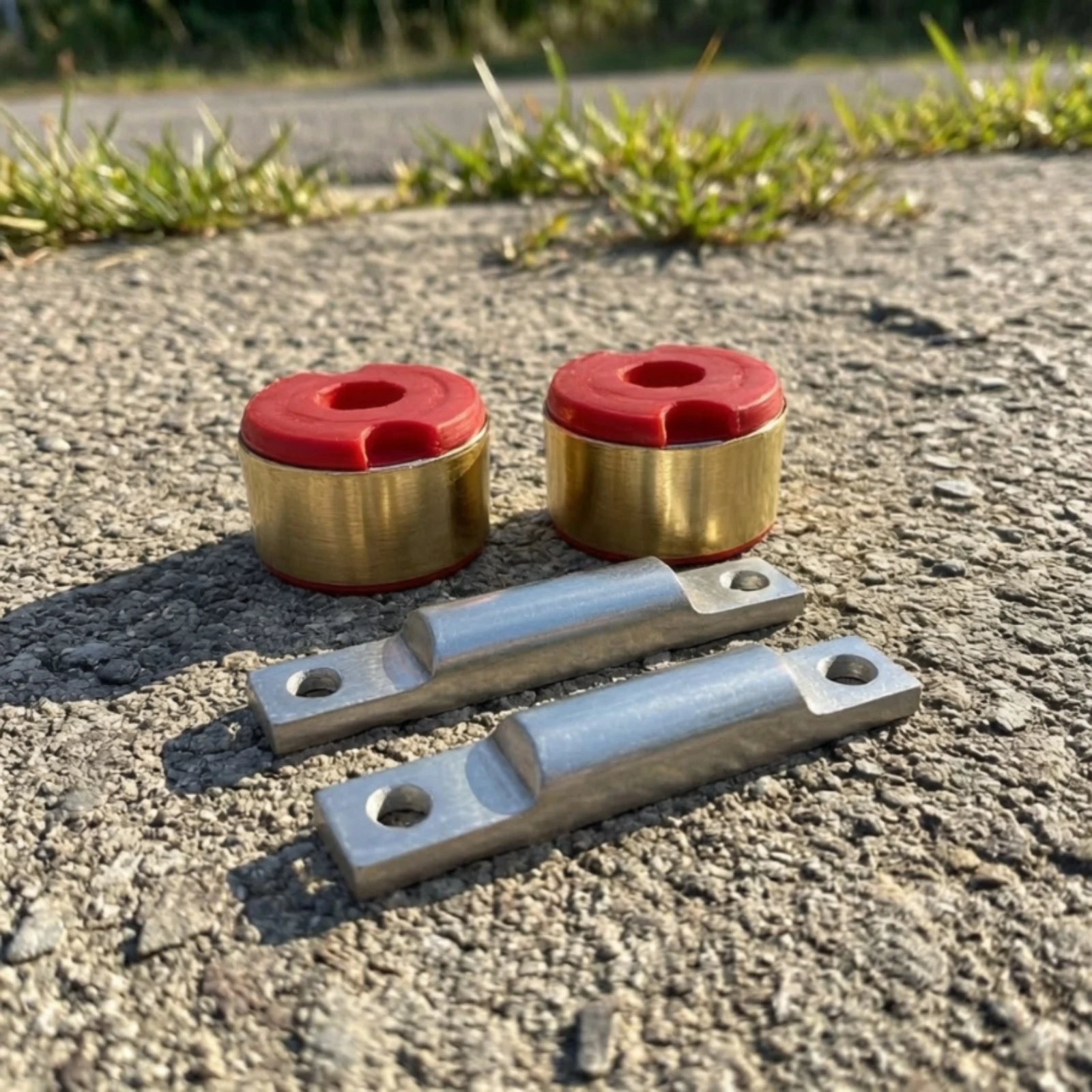 2 Pieces Rear Trailing Arm Bushing Improved Handling Rear Trailing-Arm Bushing with Metal Mounting Bracket Self Installation