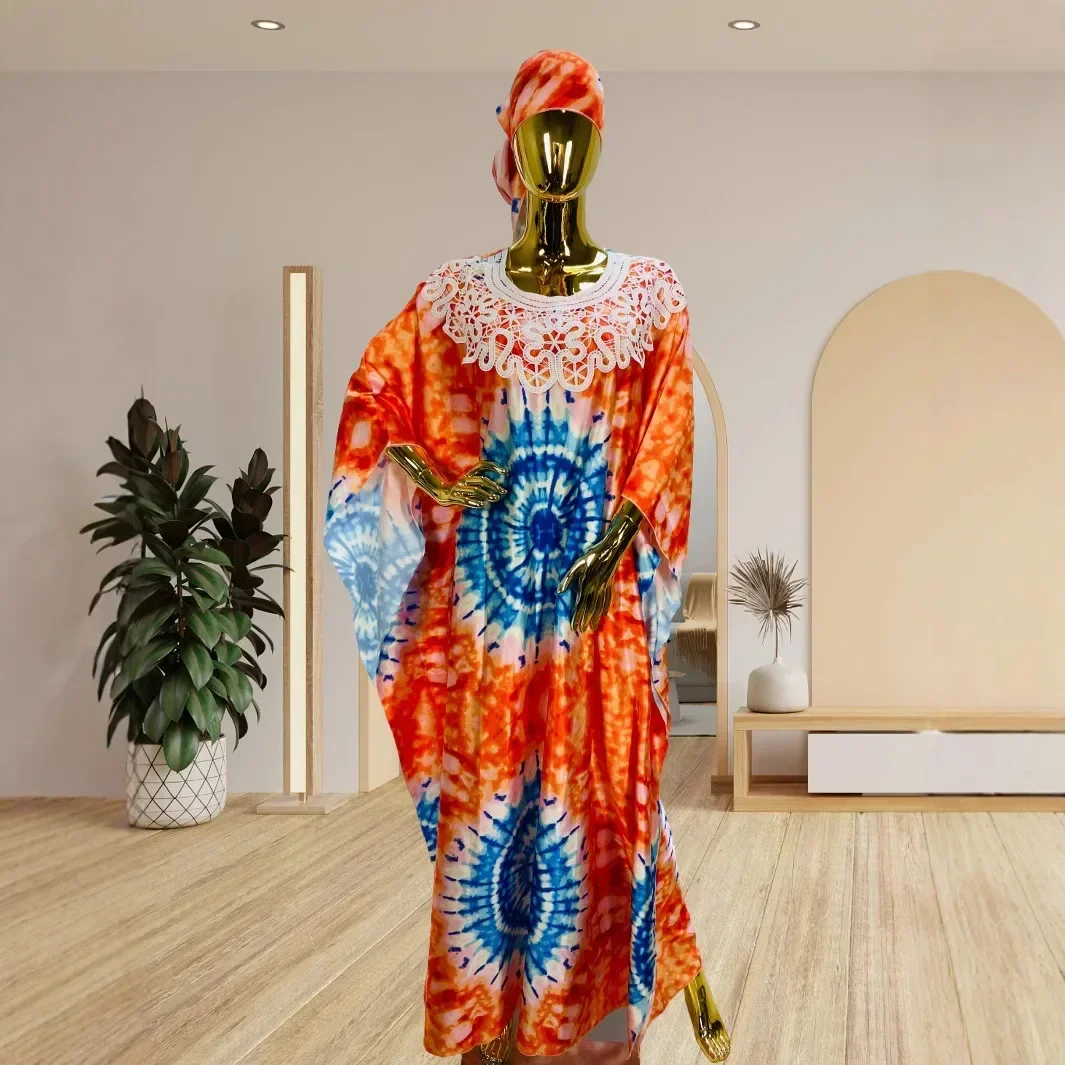 ملابس نسائية مقاس كبير مخصصة من المصنع الأفريقي الماسي بالتفصيل بأكمام تشبه جناح الخفّاش وطباعة فستان فضفاض مناسب W