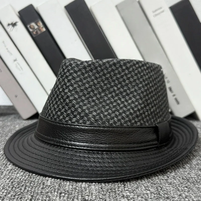 

Unisex Houndstooth Leather Jazz Cap: Autumn/Winter Wool Outdoor Hat – Versatile Denim British Gentleman’s Top Hat