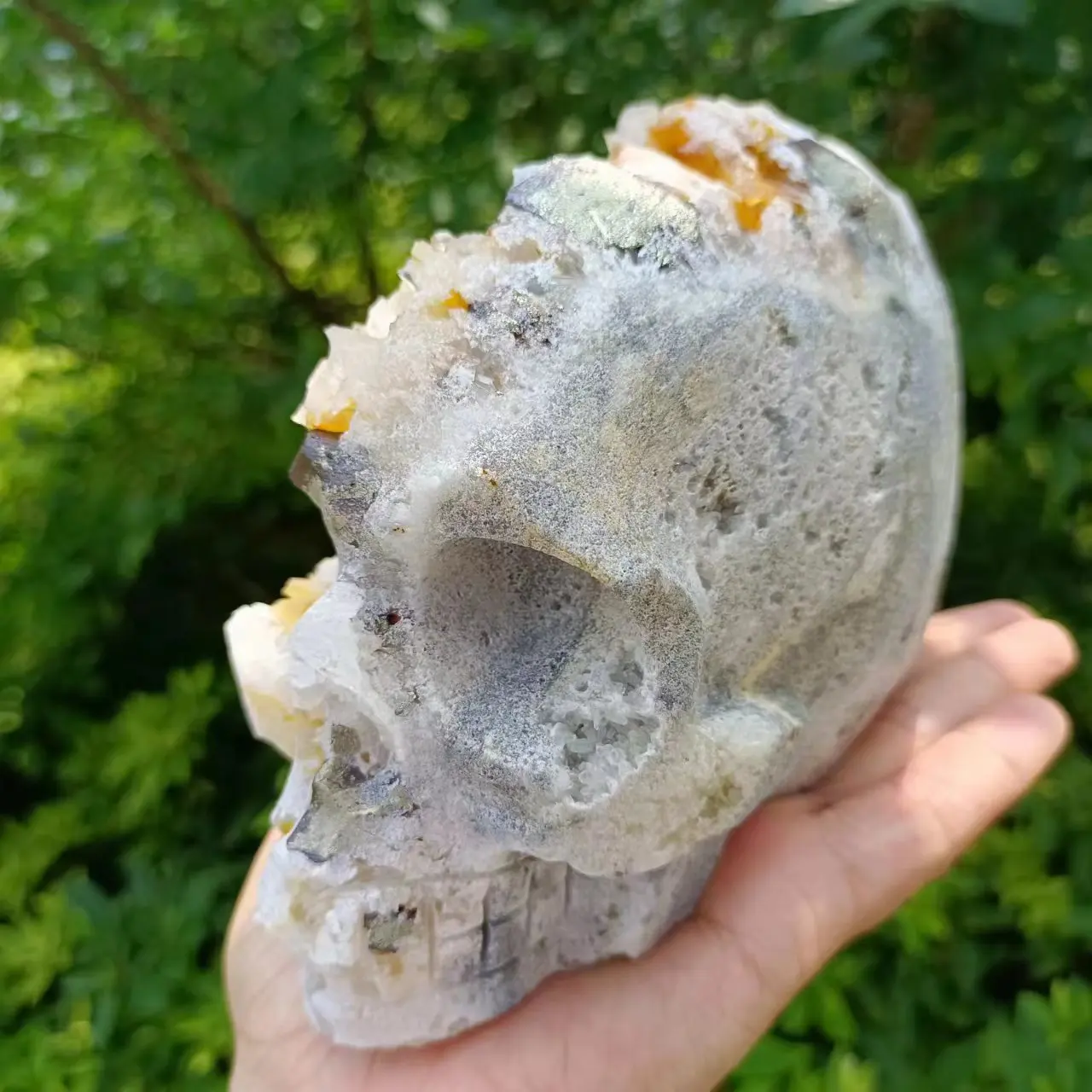 Natural Quartz Crystal Cluster, Crystal Cluster Carved Skull, Mineral Specimen Reiki Healing Stone, Home Degaussing Decor