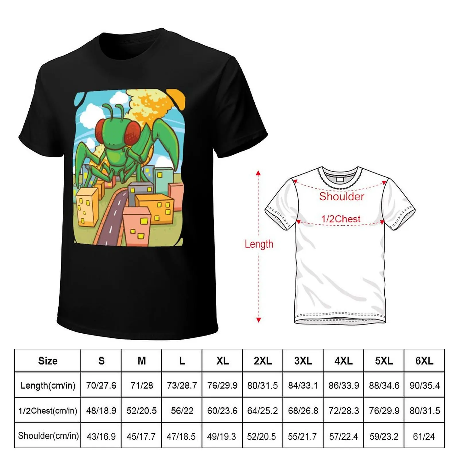 Giant praying mantis discovers a new city T-Shirt Water Resistant Casual T-Shirt
