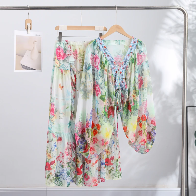 2026 Herbstmode Bedrucktes Urlaubshemd und Rock Damenanzug Locker Sitzend Langarm V-Ausschnitt Schnürung Hochgeschnittener Rock Set Damen Neu – Detail 3