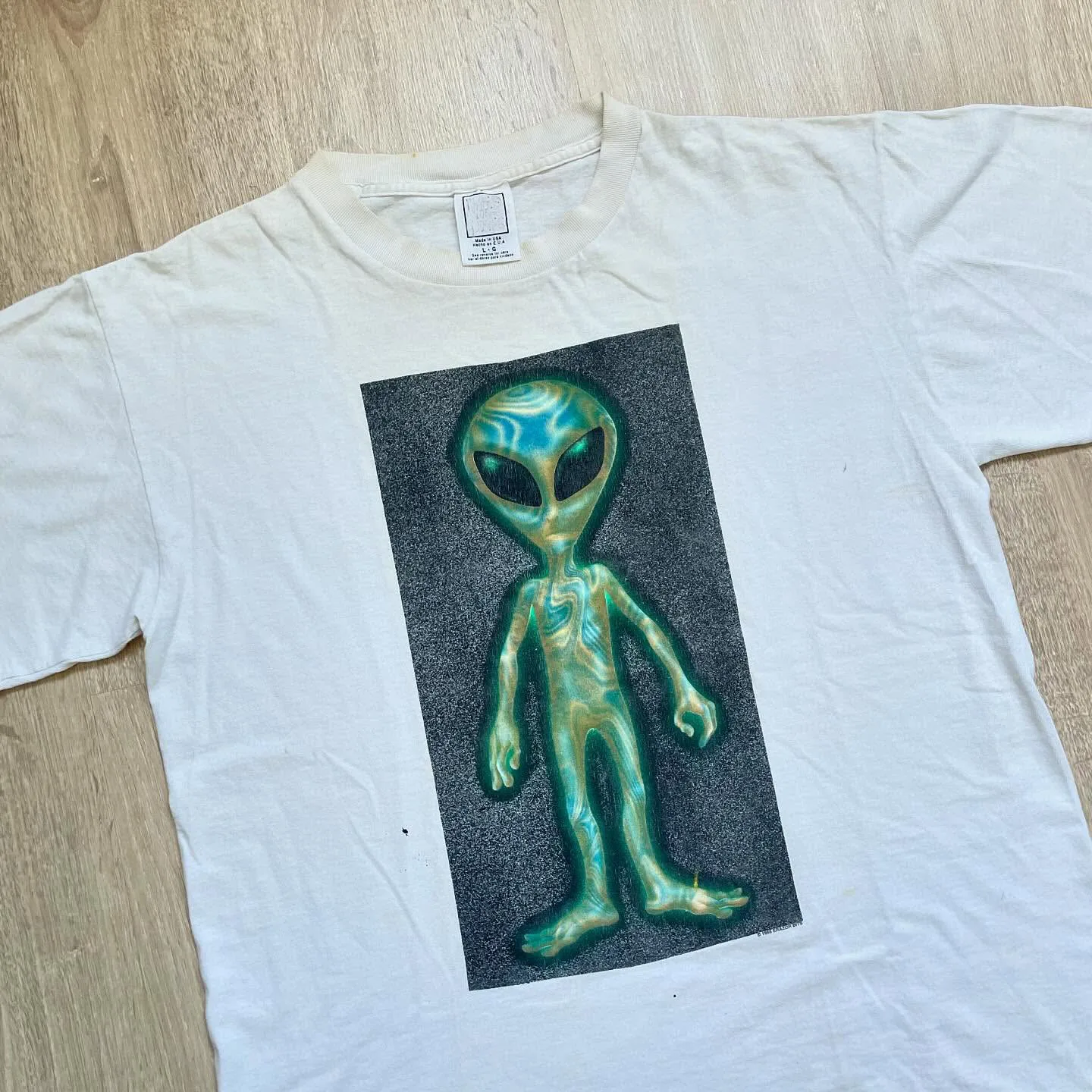 Vintage Alien Sci-Fi Style round Neck Short Sleeve T-Shirt Retro Design Breathable Cotton Comfortable Skin-Friendly Summer Top