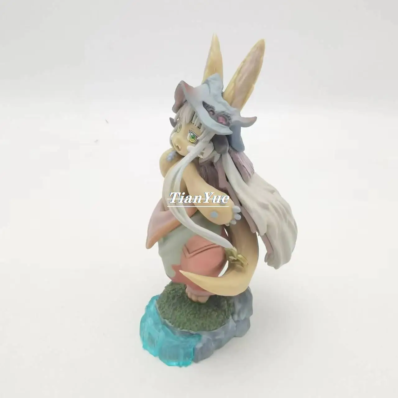 Anime Made in Abyss Nanachi Figure Cute Girls Toys for Children's Birthday gift 14CM