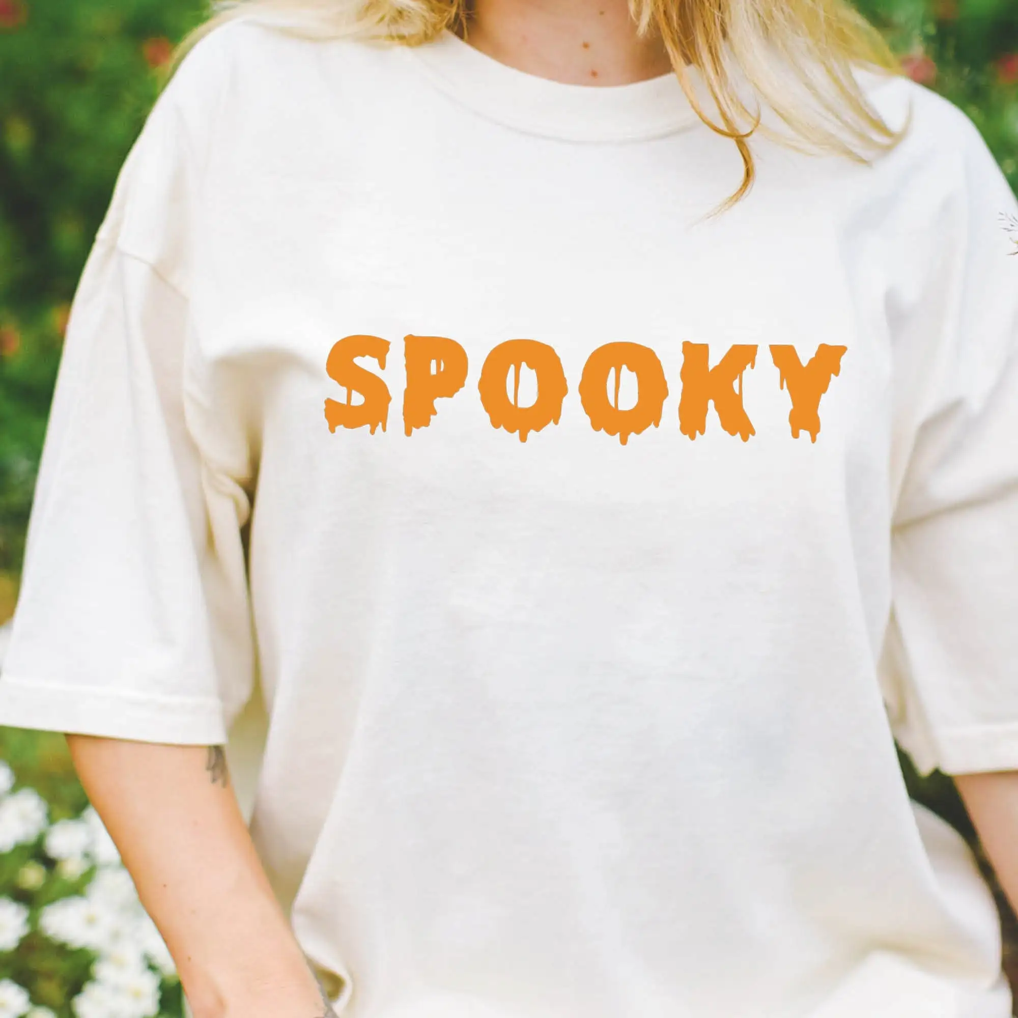 

Футболка Stay Spooky Хэллоуин Страшные S Комфортные цвета Женский сезон Призрак