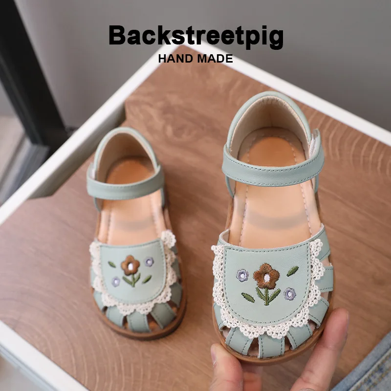 Girls Sandals 24 Summer New Embroidered Flowers Soft Bottom Leather Children's Sandals White Korean Version Of Children's Shoes