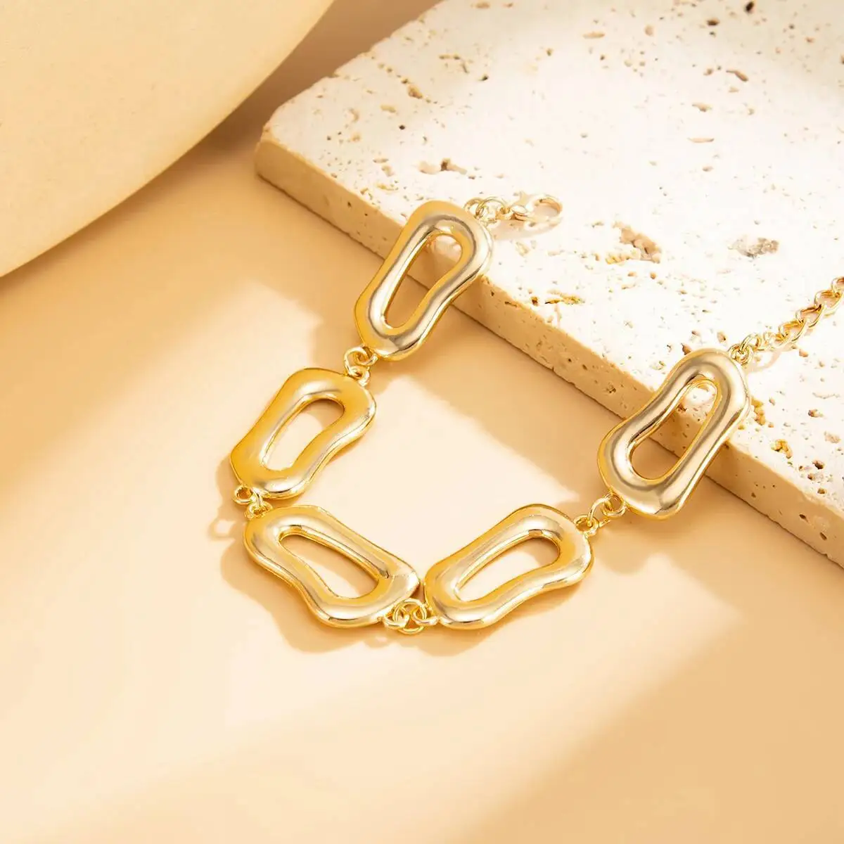 

SHIXIN Vintage Gold Color Short Choker Necklace Bracelet Jewelry Set for Women Minimalist Hollow Geometric Clavicle Chain Bangle