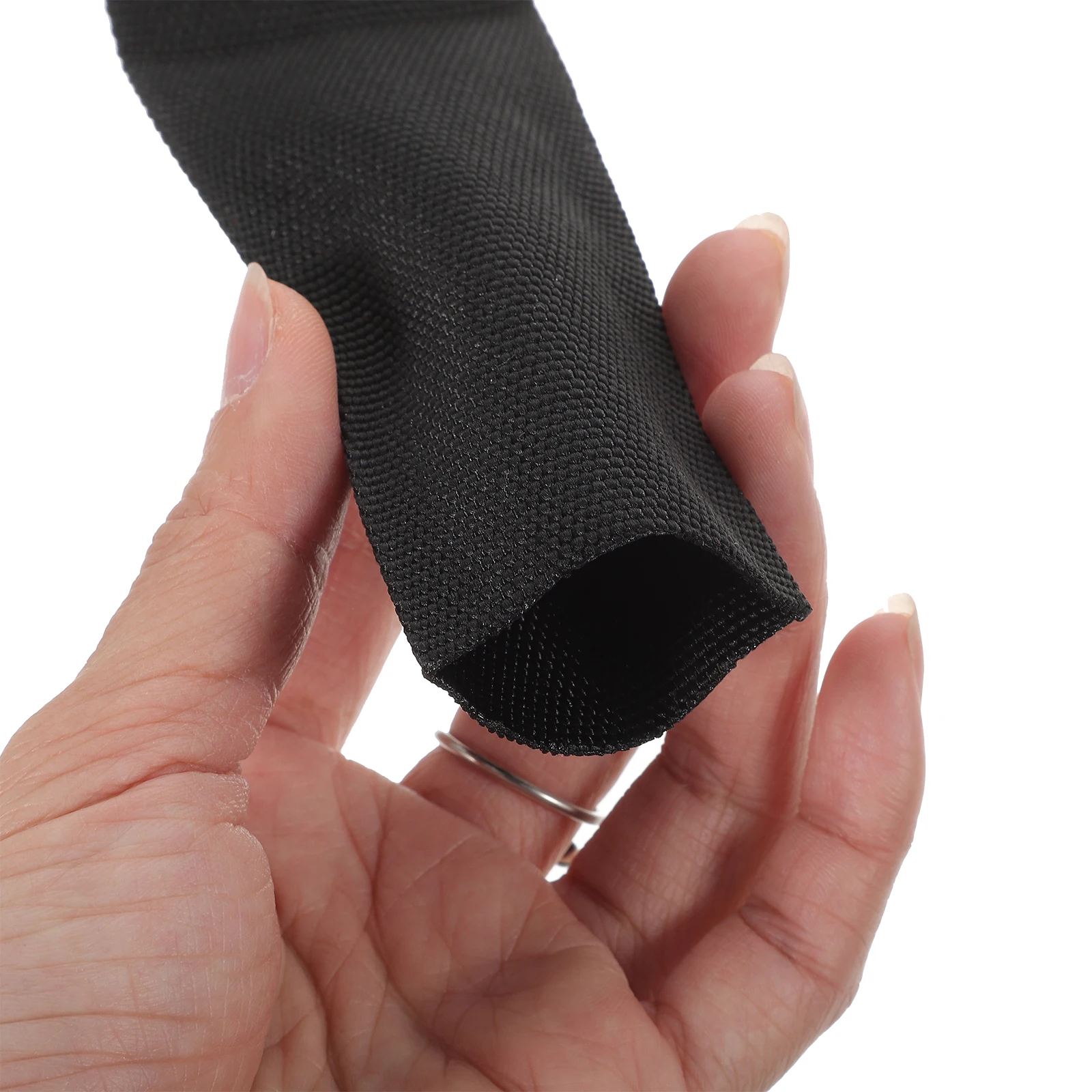 

Hydraulic Hose Sleeve Nylon Protective Cover 26mm Wear Resistant Durable Cable Wrap Welding Torch Hose Protective Sheath