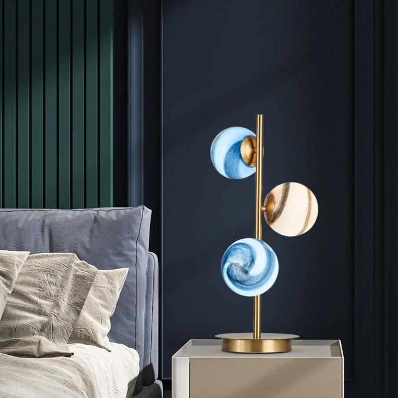 Nordic Planet Table Lamp Luxury Creative Living Dining Room Children's Room Bedroom Wandering Earth LED Desktop Reading Light