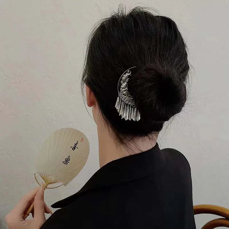 Women's Ethnic Bell Tassels U-Shaped Hairpin with Moon Butterfly Pattern