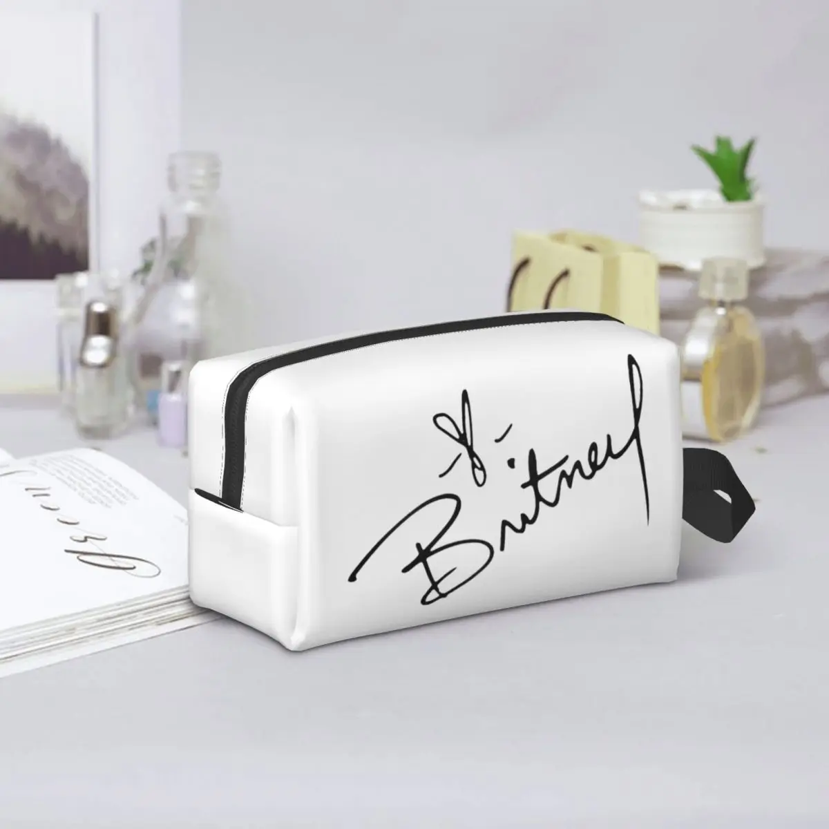 

Britney Spears SIGNATURE Women Cosmetic Bag Travel Makeup Organizer Pouch Toiletry Storage Dopp Kit Case Pencil Case