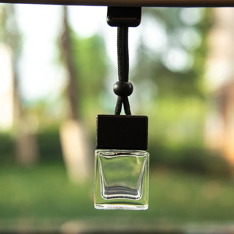 

100pcs Car Air Freshener 10ML Empty Square Hanging Perfume Diffuser Glass Bottle for Essential Oils