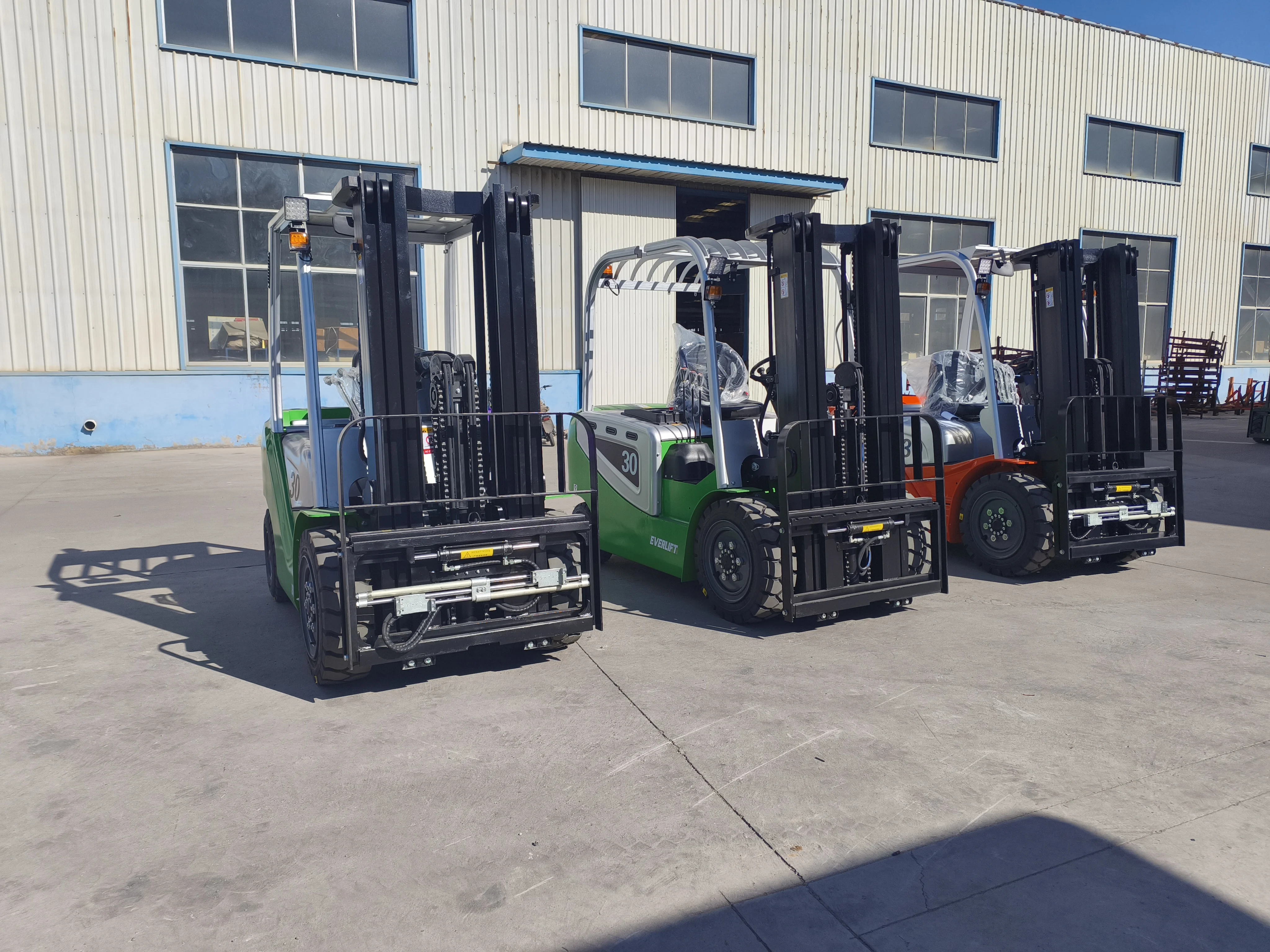 Heavy-Duty Forklift Factory Price Electric Forklifts 1.5T 2T 3T 3M 6M Forklift Truck Prices For Sale Chinese Or Japanese Engines