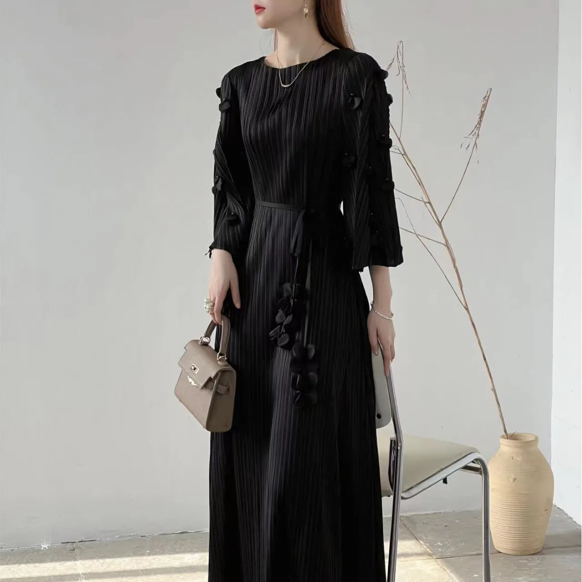 Miyake Style Pleated New Dress Women's 2024 Spring Fashion High-end Bell Sleeves Beaded Temperament Mid-length Skirt  Vestidos