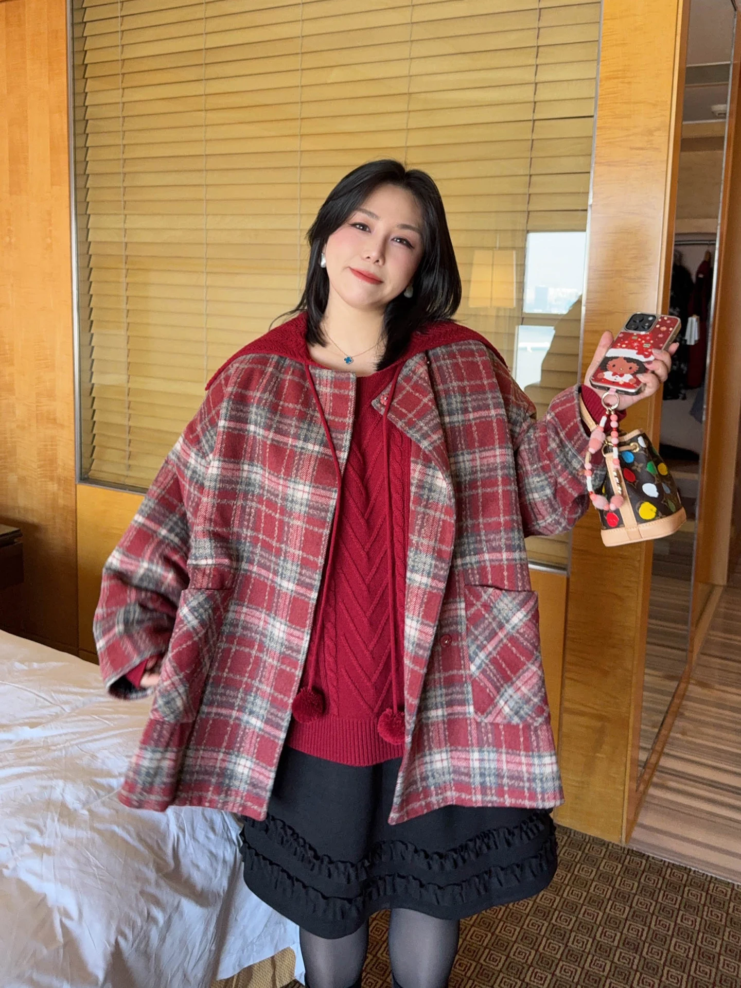 

VOGANA Large Size Women's Korean Sle Retro Thiened White Enhancing Red Plaid Cotton Jaet Winter Coat Casual Outerwear