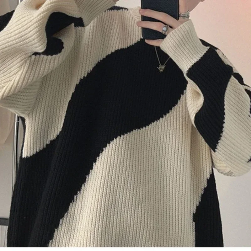 Autumn O-Neck Knit Sweater for Men Cow Patchwork Pullover Men Loose Casual Harajuku 2023 Korean Fashion Mens Oversized Sweater