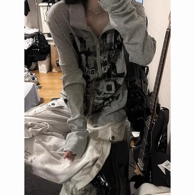 

American Vintage Printed Long Sleeved T-shirt 2025 Early Autumn New Top for Women Y2k Grunge Slim Waist Cardigan Coat
