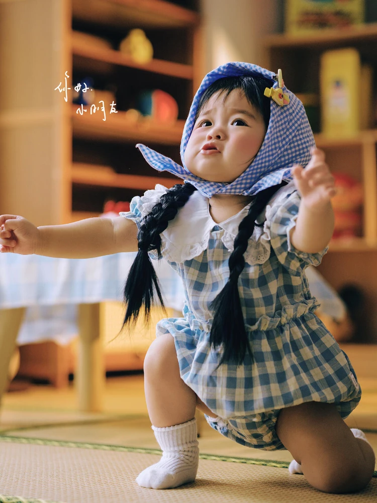 

Childrens Photography Clothing Babys Hundred Day Weekly and New Year Photos Clothing Studio Dopamine Theme 신생아촬영