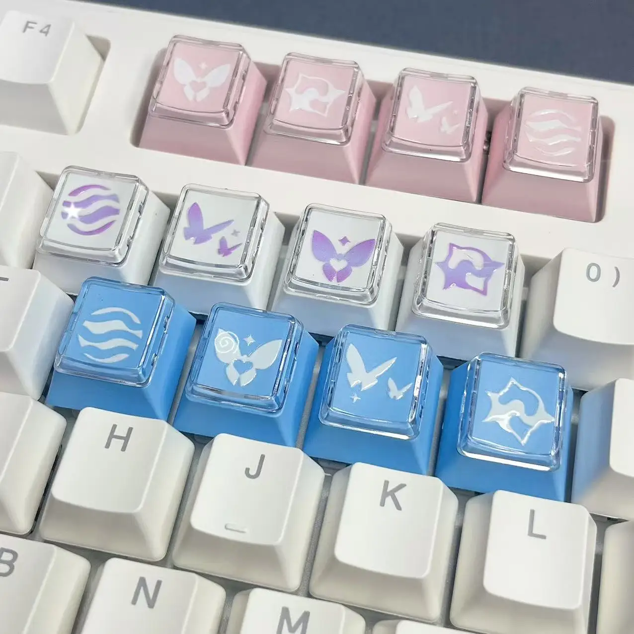 

Cartoon butterfly keycaps creative personality detachable transparent caps cute pink gaming mechanical keyboard keycaps
