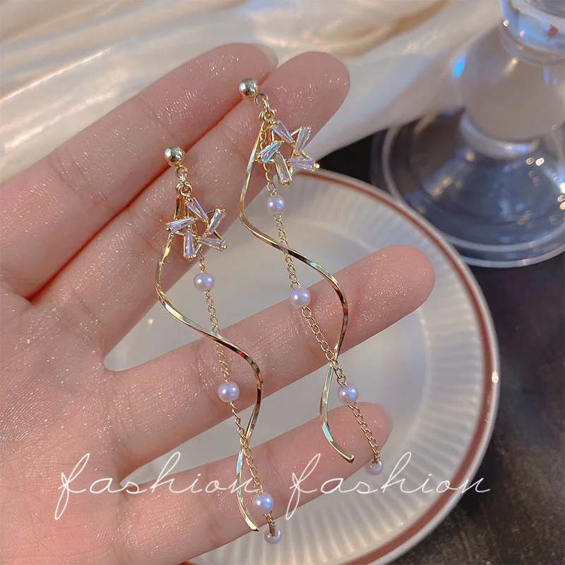 2022 New Long Crystal Star Tassel Pearl Golden Earrings For Women Personality Fashion Earrings Wedding Jewelry Birthday Gifts