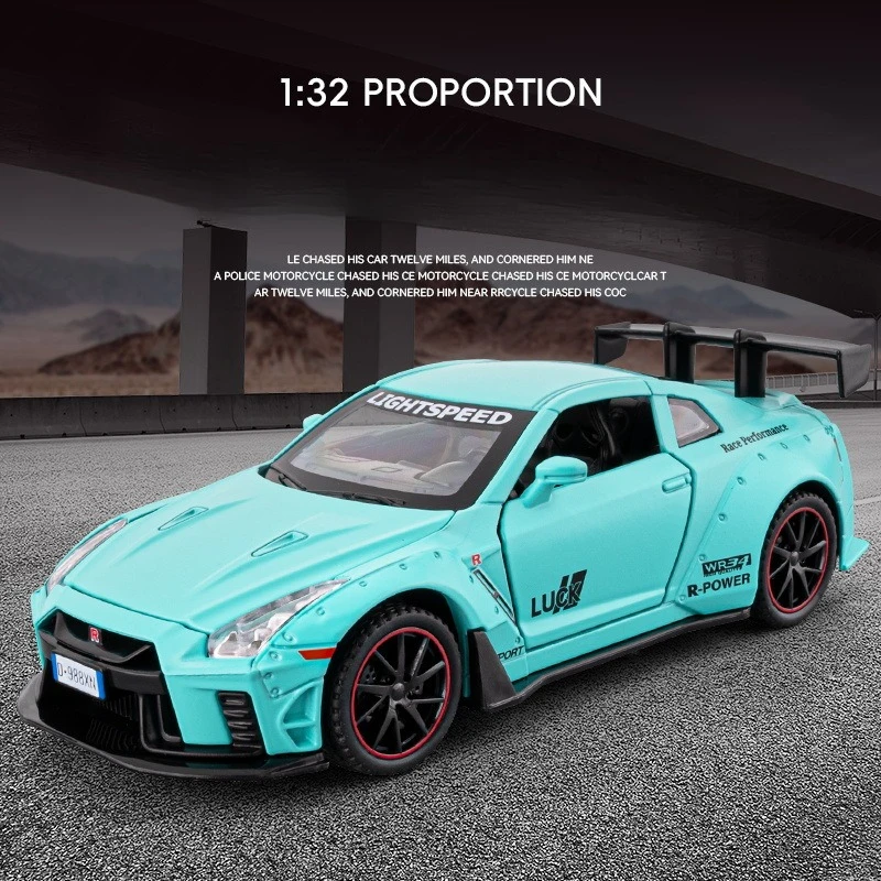 

1:32 НОВАЯ модель автомобиля из сплава GTR, игрушечный автомобиль, литье под давлением металла, звуковой и световой автомобиль, игрушки для детей, автомобиль