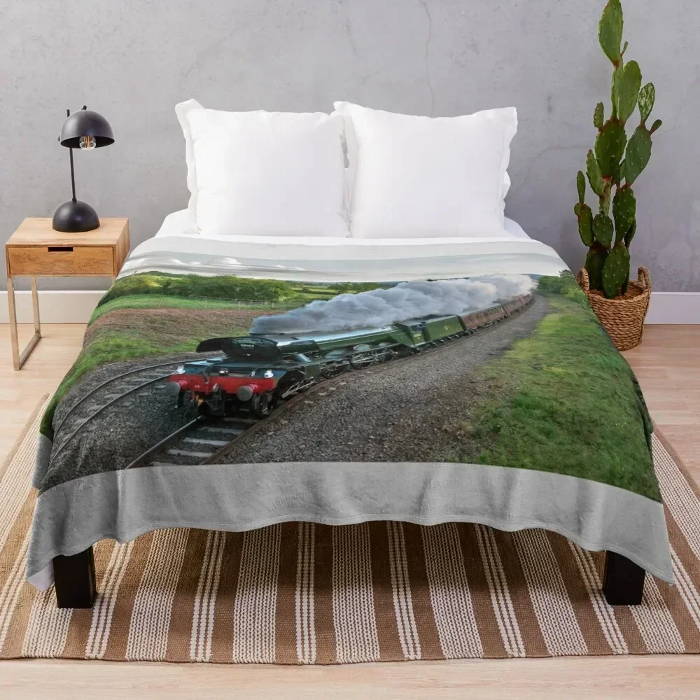 

Flying Scotsman Throw Blanket Cozy Sofa Blanket for TV Watching Napping