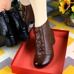 Soft Leather Mother Short Boots National Style Women 2024 Autumn Winter New Style Square Heels Lady Fashion Back Zip Retro Shoes