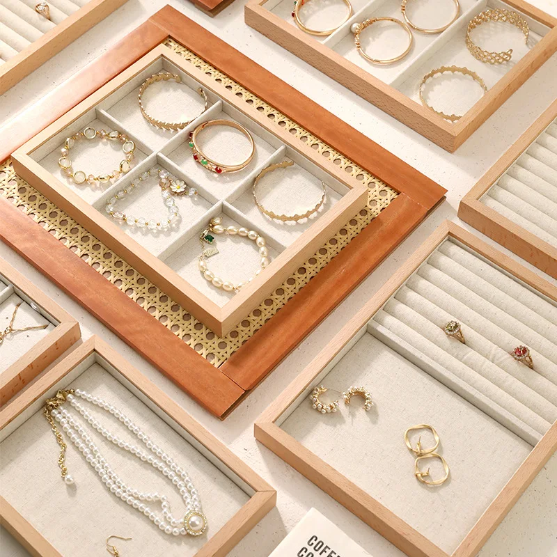 

Solid Wood Jewelry Tray Storage Wooden Linen Ring Necklace Bracelet Chain Jewelry Display Stand Shooting Props