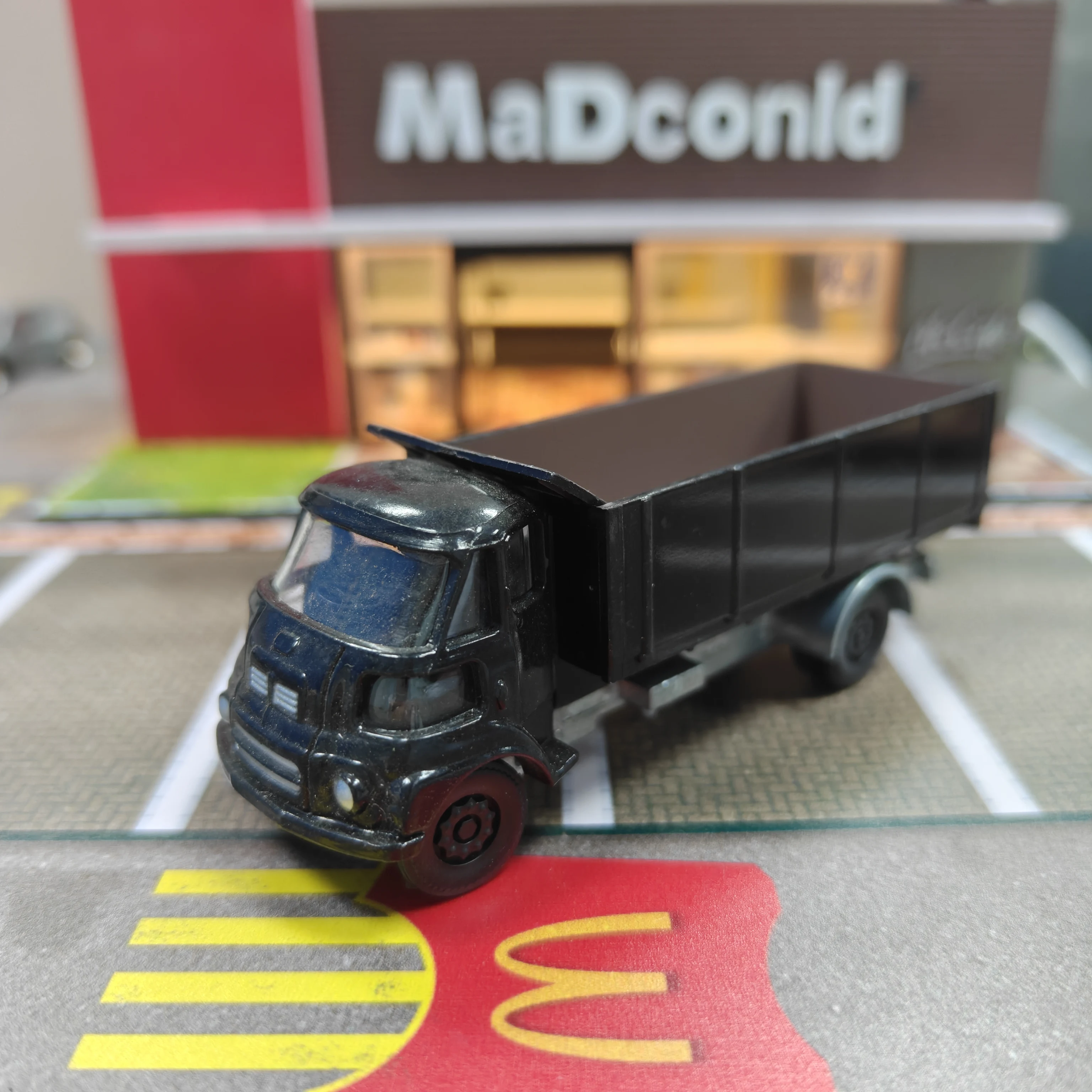 

УНИКАЛЬНАЯ МОДЕЛЬ 1:64 HINO 300 TOW TRUCK Gulf, литая под давлением модель транспортного средства