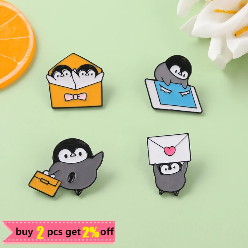 Penguin Envelope Couple Penguin Enamel Pin Wholesale Children\'s Animal Brooch Lapel Badge Cartoon Book Jewelry Gift for Friends