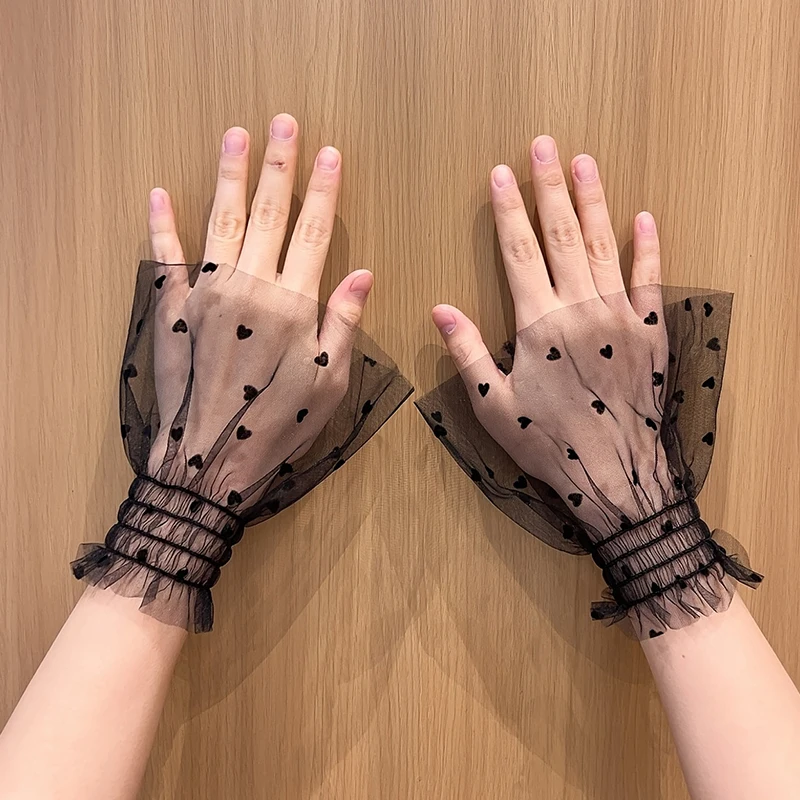

Heart Polka Dot Lace Fake Pleated Cuff Fashion Hollow Short Wrist Sleeves Women Fingerless Gloves Nail Tips Display Sleeve Props