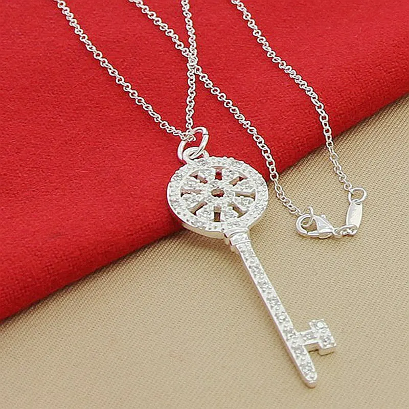 

925 Sterling Silver Crystal Round Key Pendant Necklace For Women Wedding Jewelry Silver Color Fashion Jewelry
