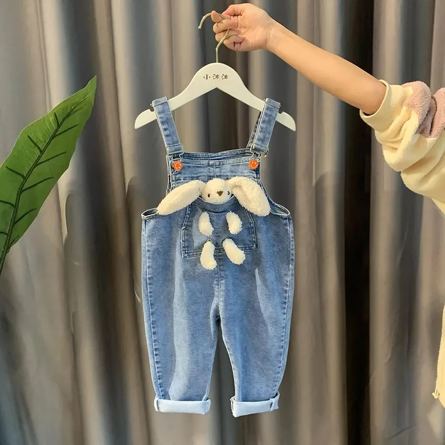 Children\'s Jeans Set Spring and Autumn 2023 New Girls Baby Long Sleeve T-shirt Strap Pants 2PCS Set Children\'s Baby Pants Suit