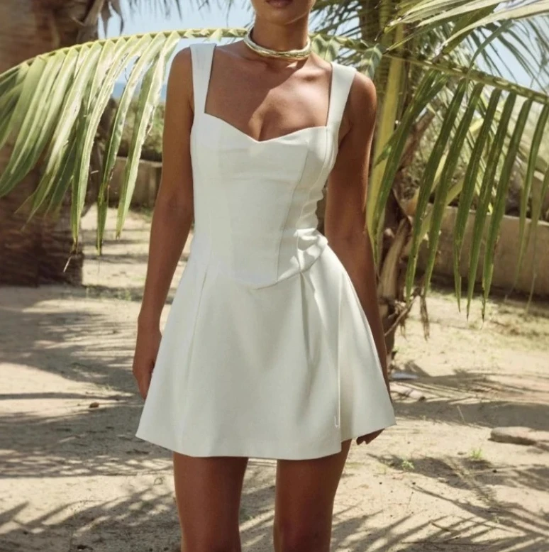 

Новое сексуальное платье для пляжного отдыха и летней вечеринки, женское белое мини-платье с квадратным вырезом, шикарные платья трапециевидной формы без рукавов с высокой талией