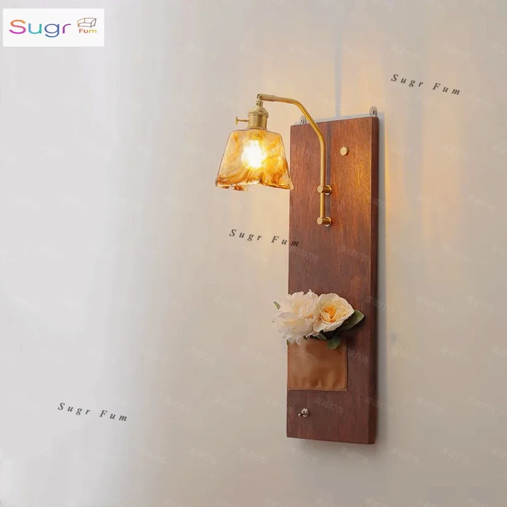 

Настенный светильник для спальни, тихая прикроватная лампа с ветром, латунная стеклянная фоновая стена для ванной комнаты, средневековый настенный светильник для проживания в семье в стиле ретро