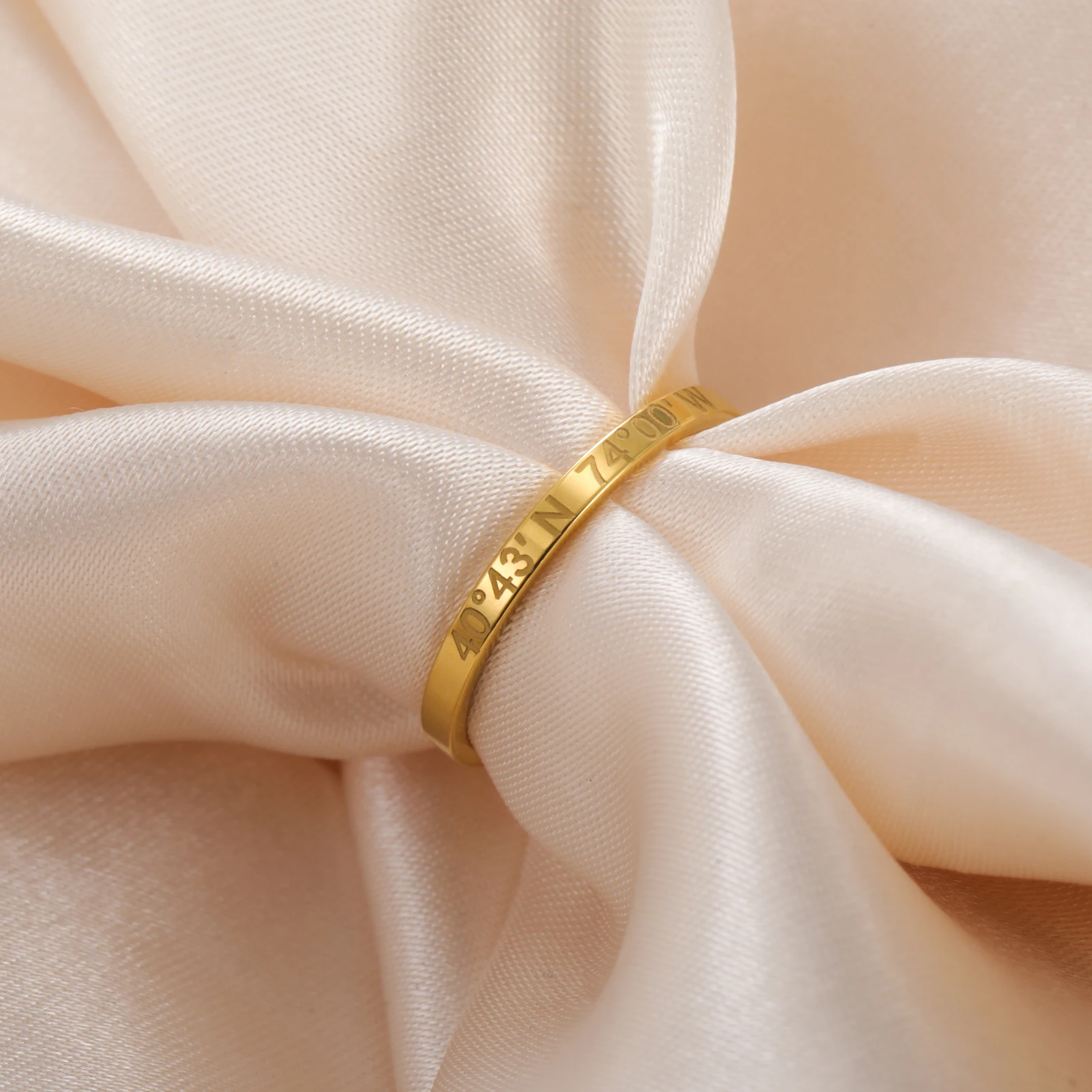 COOLTIME Personalisierter individueller Ring für Frauen, Edelstahl, goldfarben, mit Gravur, Namensringe, Jahrestag, Schmuck, Geschenk, Paar, Mutter – Detail 12