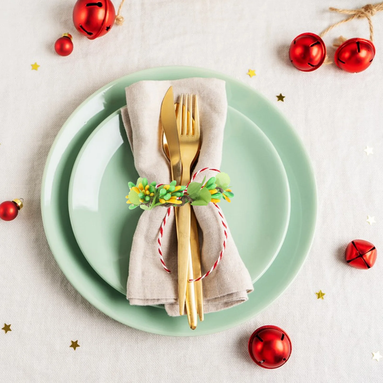 

4 Pcs Rings Easter Dining Table Napkin Ring Decorative Buckle for Dining Table Party Cartoon Design Exquisite Accessories