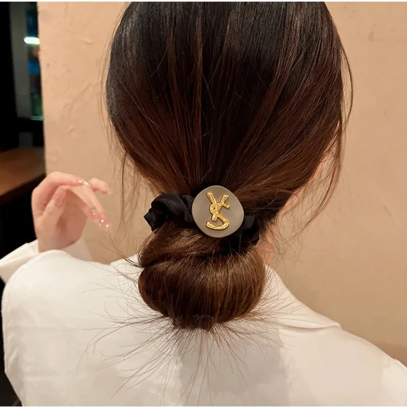 1 Pcs Vintage Large Intestine Scrunchies Soft Summer Wavy Rubber Bands Ponytail Holder Headress for Girl Women Headbands