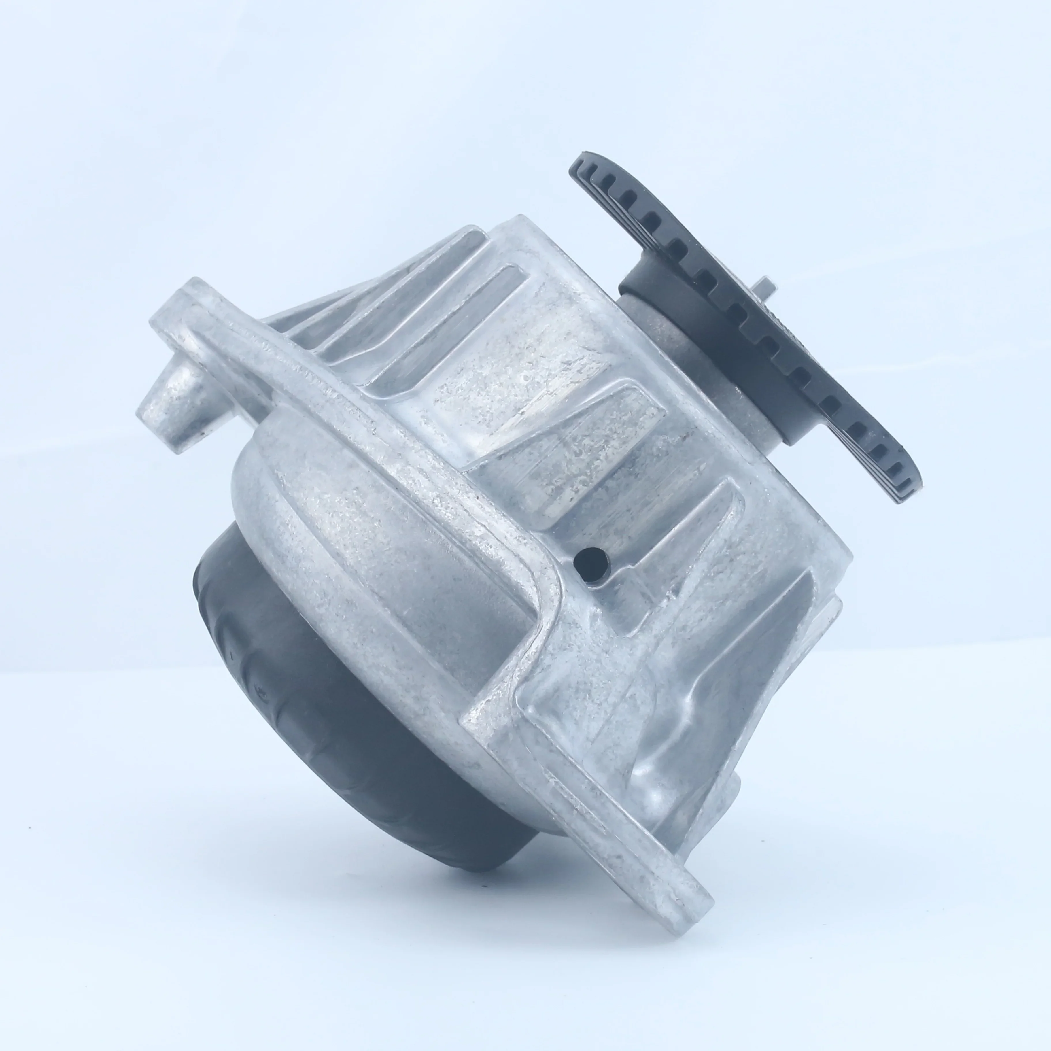 

Auto Parts Left Engine Support Mount Mounting A4472410213 For Mercedes-Benz V-Class W447 A4472410213