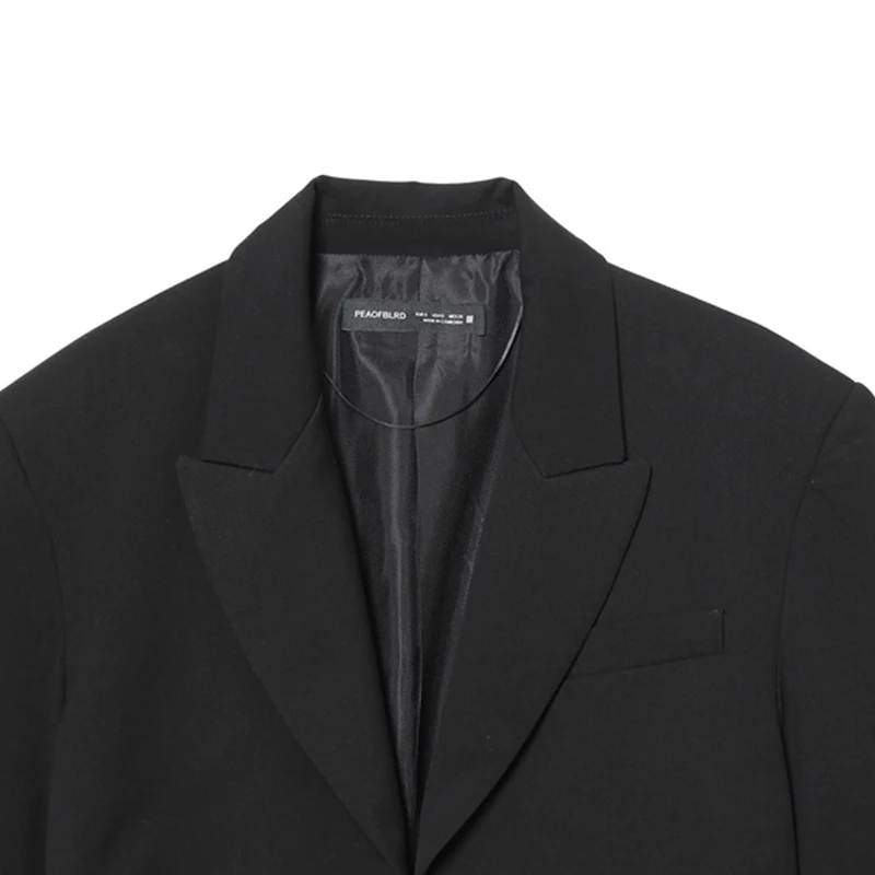 سترة نسائية موضة جديدة 2025 سترة قصيرة للنساء مع أكتاف مبطنة ومعطف نسائي أنيق غير رسمي