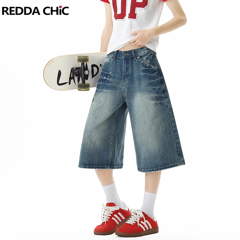 

REDDACHiC 90-е годы Skater потертые прямые джинсовые шорты летние заклепки с карманами с низкой талией широкие повседневные брюки-бермуды Y2k женские низы
