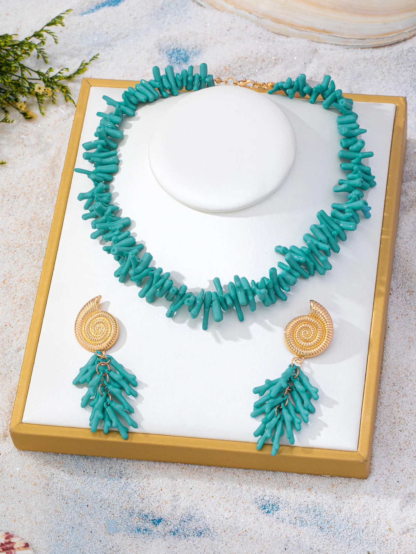 Vintage Bohemian Künstliches Korallenzweig-Schmuckset Unregelmäßige Korallenperlen-Halskette Lange Quasten-Ohrringe Damen Sommer Strand Urlaub Accessoires – Detail 3