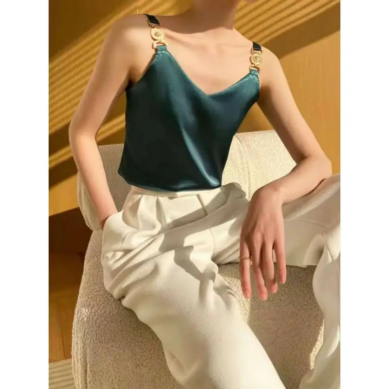 

Ele Women's Silk T-irt V-ne Vest Metal Bule Mid-Length Loose Fit Cotton Blend Animal Print Tee-Piece Set