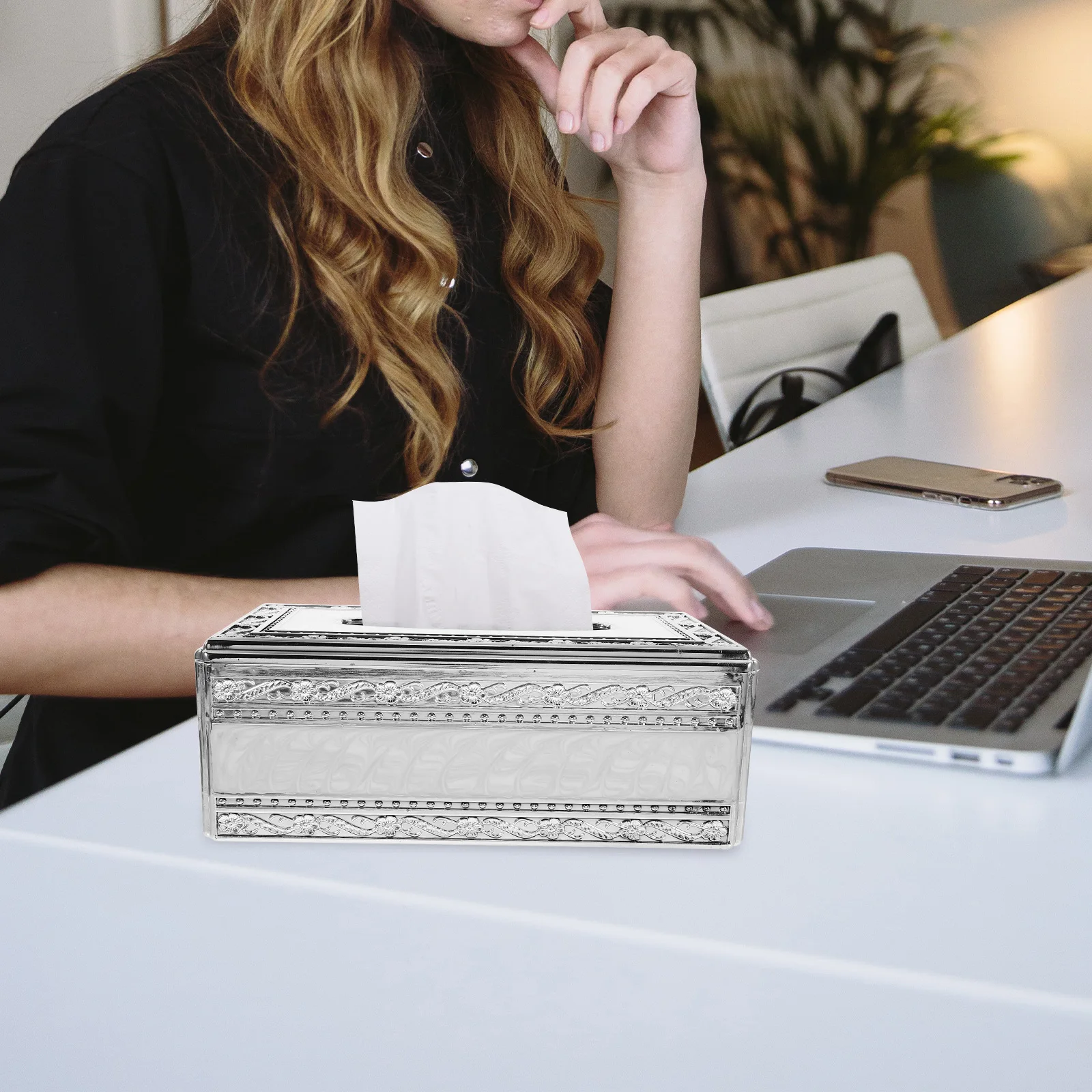 

Creative Tissue Boxes Decorative Paper Box Storage White Desktop Simple Cover European Style Compact Size Easy Use Dinning