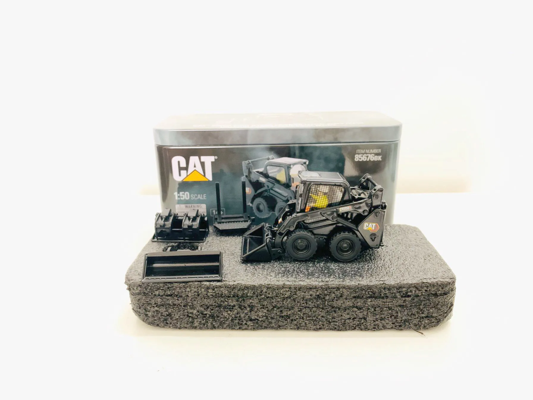 

DM 242D3 Skid Steer Loader Special Black Finish 1:50 Scale Metal By DieCast Masters 85676BK Collectible Model New in Box