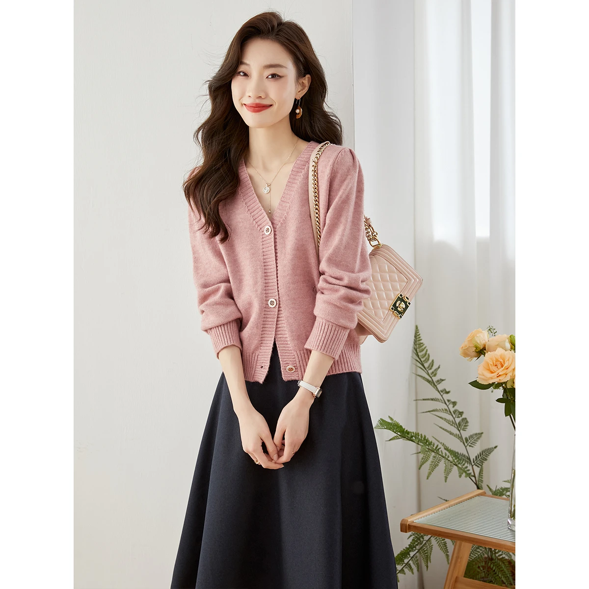 VIMLY Women's Pink V-neck Cardigan 2026 Fall New French Elegant Sweaters Sweet Fashion Long Sleeve Knitted Tops Female 72508 view 3