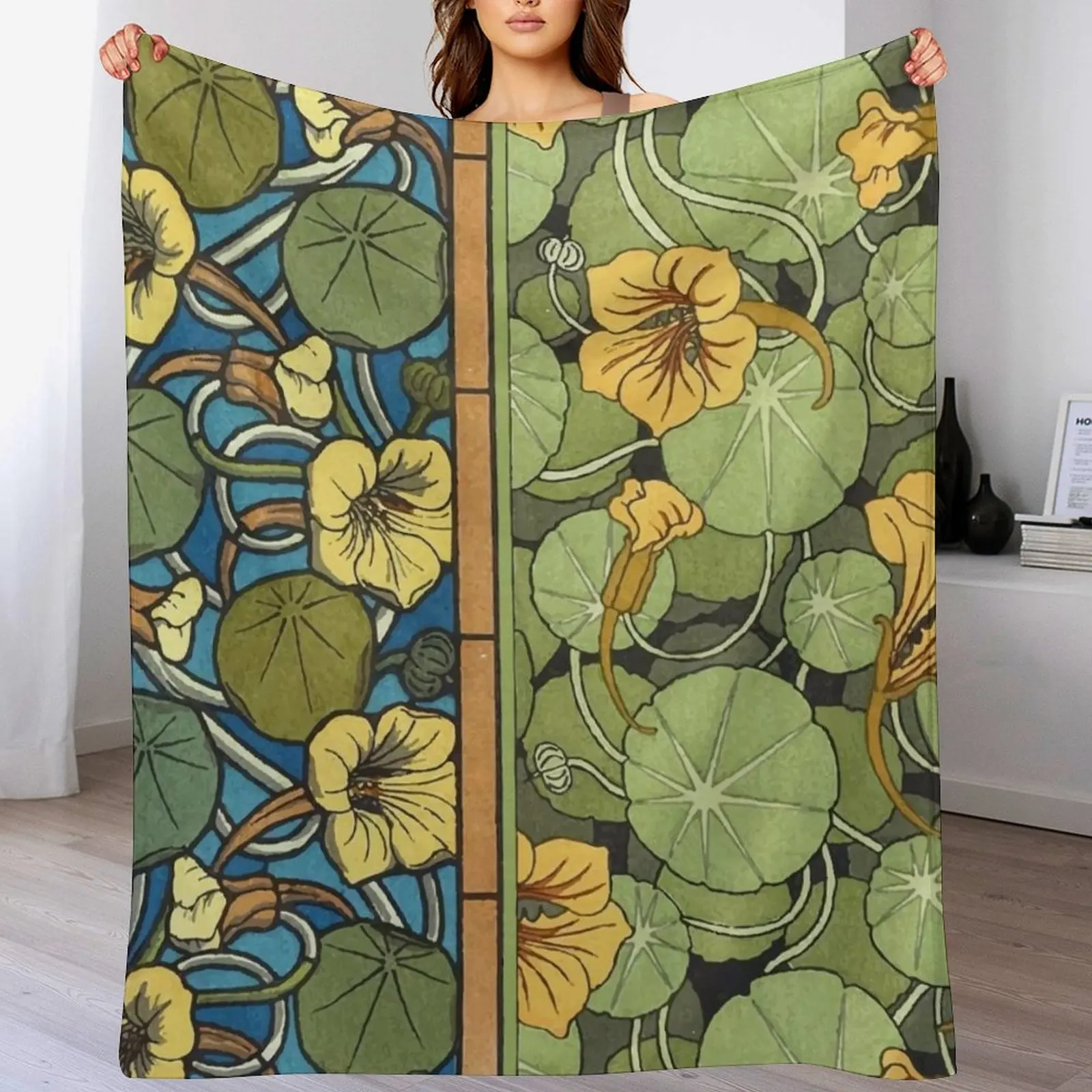 

Nasturtium Throw Blanket Fade Resistant Durable Throw Blanket